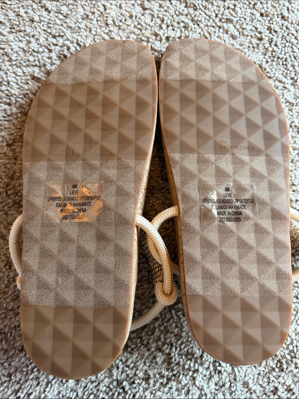 AEROSOLES Leve Gold-Beaded Cork-Style Thong Sandals New!  8M - Picture 2 of 3